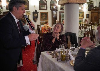Protipendada vine să petreacă une soirée de neuitat la Jariștea Locantă